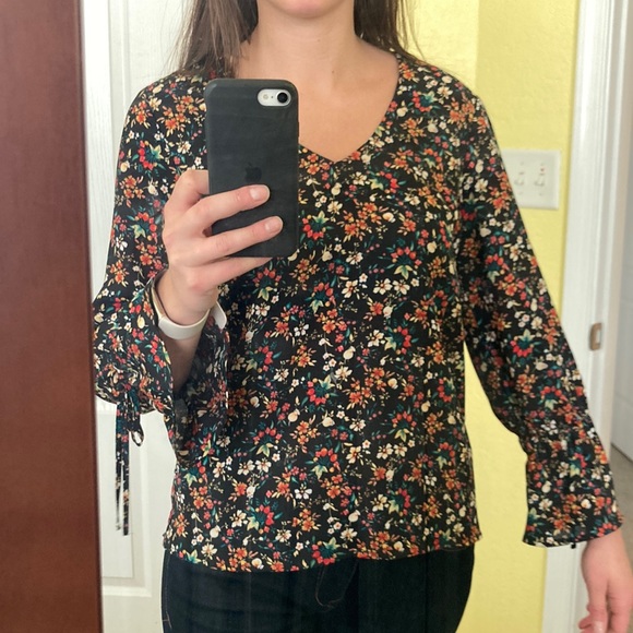 J. Crew Mercantile Blouse - Picture 2 of 7